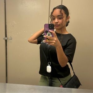 Meet your Posher, Niasha